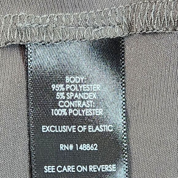 TORRID Beautiful Off the Shoulder Top - Picture 7 of 8